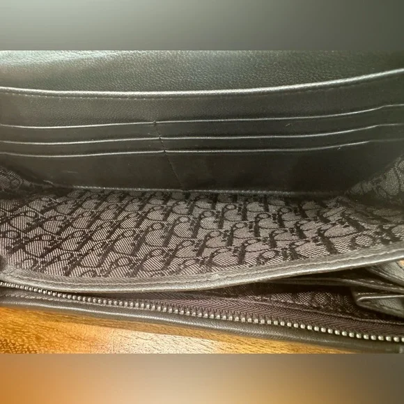 CHRISTIAN DIOR LADY DIOR CHAIN WALLET 100%AUTHENTIC VERY GOOD USED CONDITION EUC - Picture 12 of 16